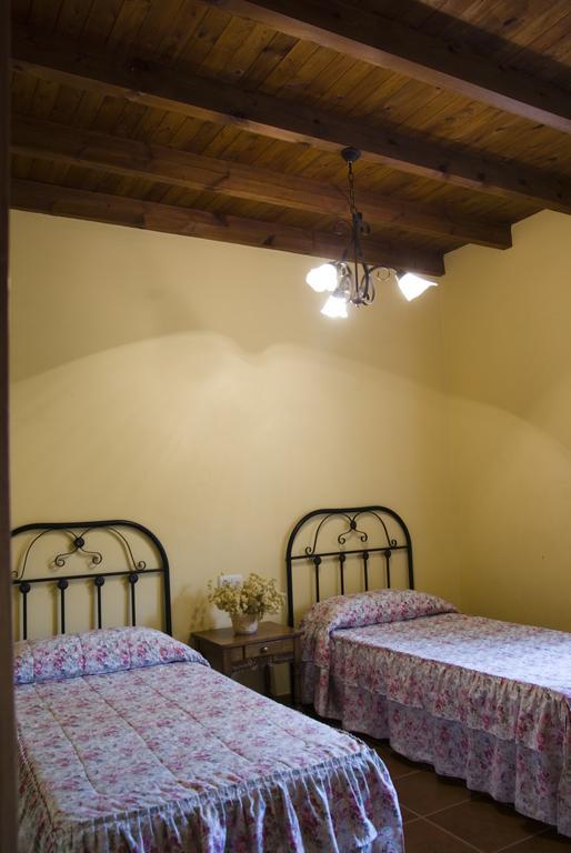 Rural Montes Malaga: Finca Pedregales Δωμάτιο φωτογραφία